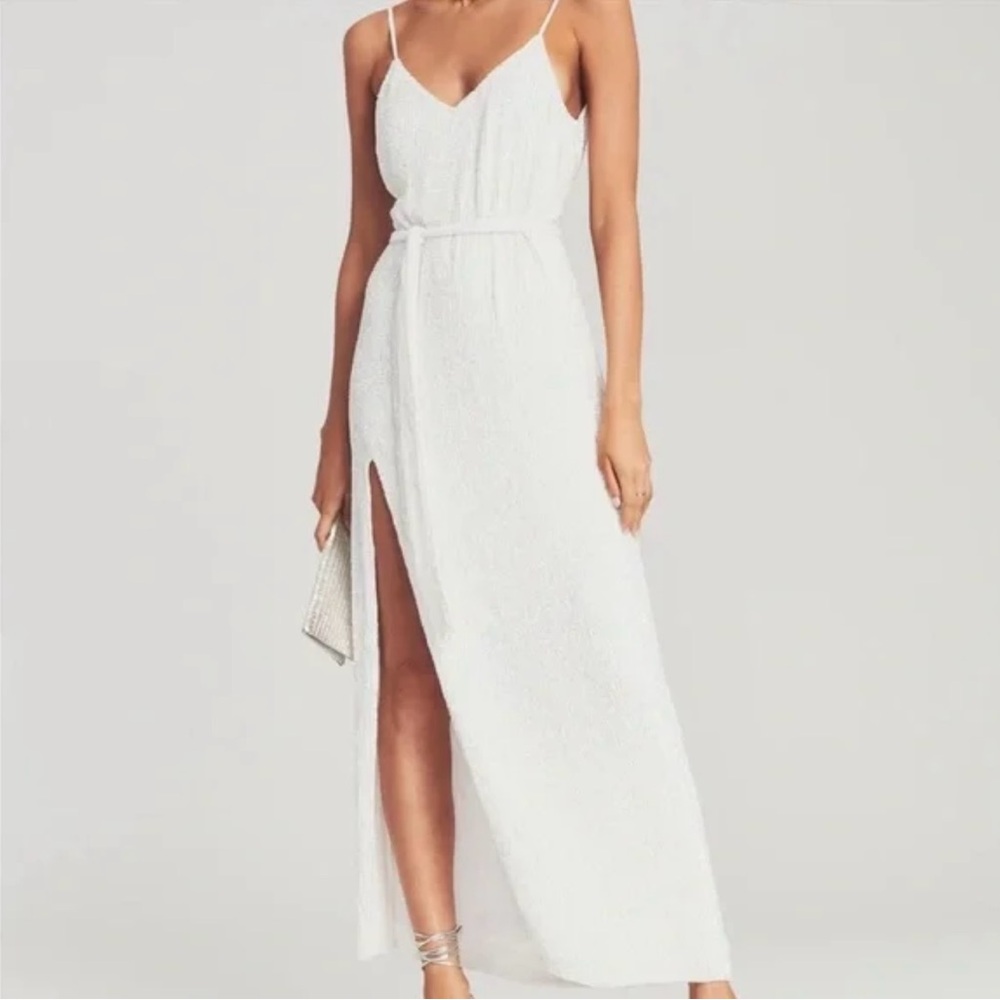 Elegant White Maxi Dress